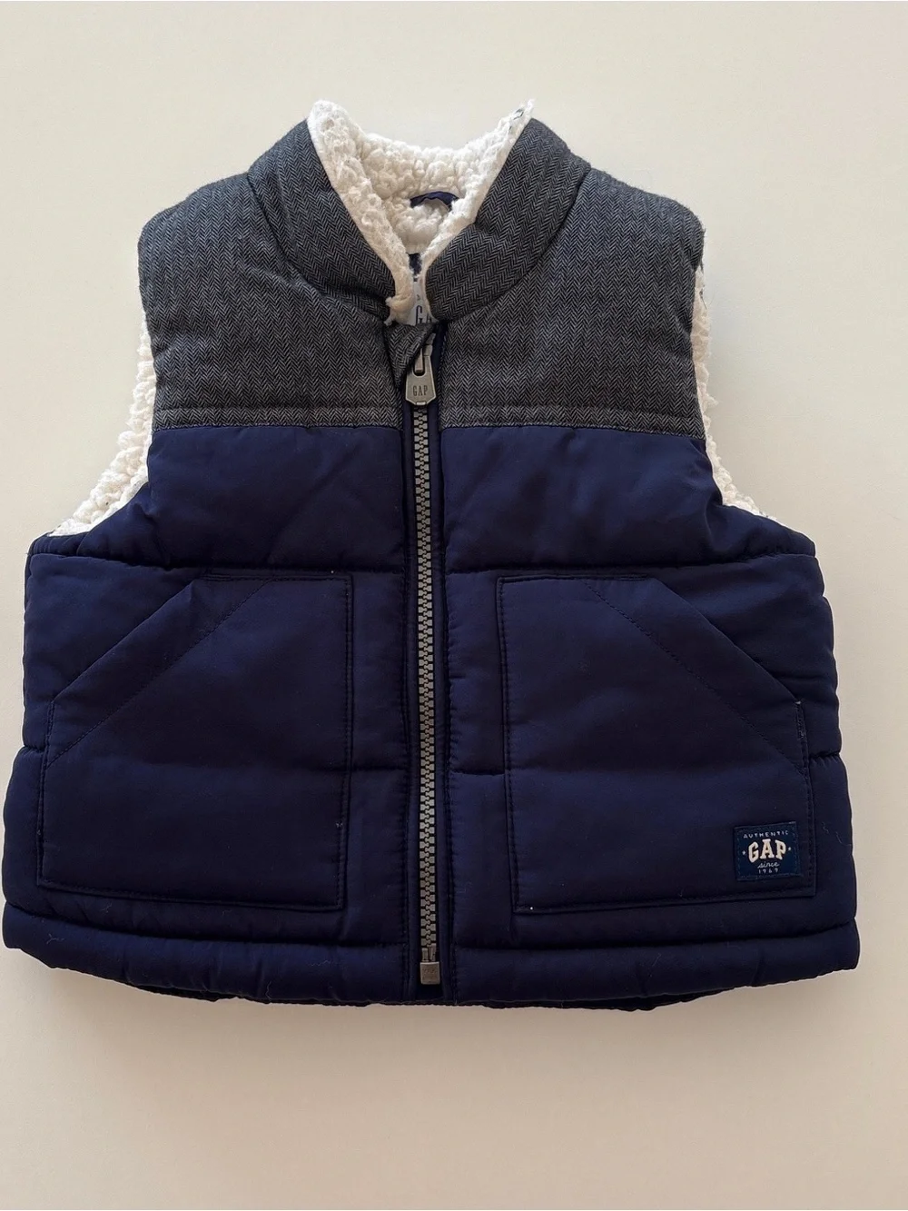 GAP Navy & Gray Sherpa-Lined Baby Puffer Vest, 12-18M